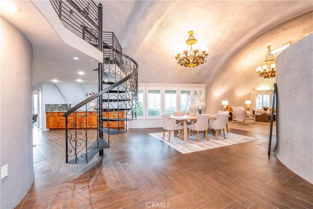 MLS #IV25158712 image #23