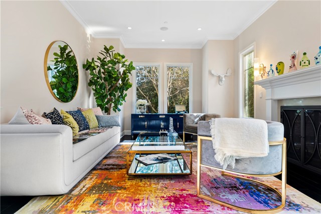 Detail Gallery Image 10 of 45 For 4151 Greenbush Ave, Sherman Oaks,  CA 91423 - 5 Beds | 6 Baths