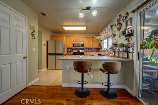 Detail Gallery Image 23 of 68 For 1808 Cave St, Redlands,  CA 92374 - 3 Beds | 2/1 Baths