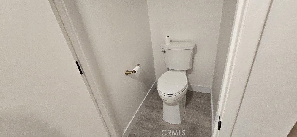 https://media.crmls.org/medias/1b32462a-65c1-4878-91f2-ba5691a5bba1.jpg?preset=X-Large