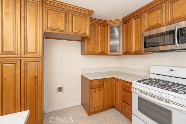 Detail Gallery Image 7 of 22 For 5705 N Crescent, San Bernardino,  CA 92407 - 3 Beds | 2 Baths