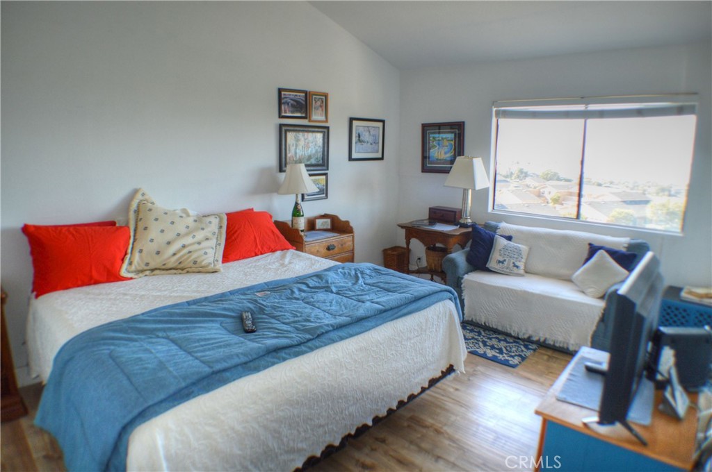 MLS #OC25276938 image #35