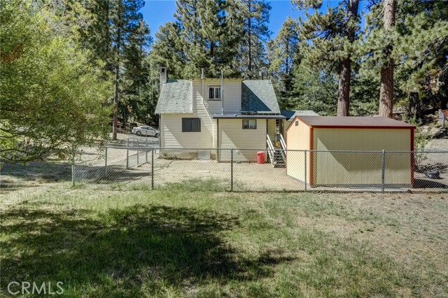 Detail Gallery Image 36 of 61 For 937 Cameron Dr, Big Bear Lake,  CA 92315 - 2 Beds | 1/1 Baths
