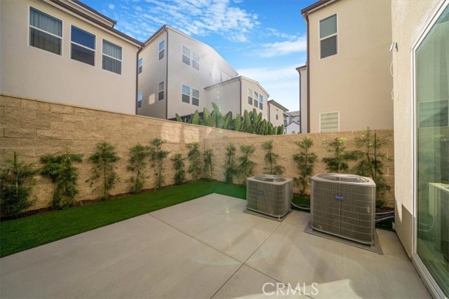 Detail Gallery Image 19 of 48 For 110 Parkland Alley, Lake Forest,  CA 92630 - 4 Beds | 3/1 Baths