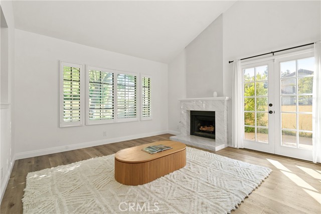 1202 Monte Sereno Drive, Thousand Oaks CA: https://media.crmls.org/medias/1b34e2fe-f792-4a51-b64f-1be634cc3a03.jpg