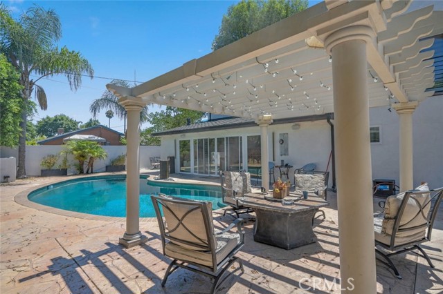 Detail Gallery Image 45 of 75 For 17043 Gunther St, Granada Hills,  CA 91344 - 4 Beds | 4 Baths