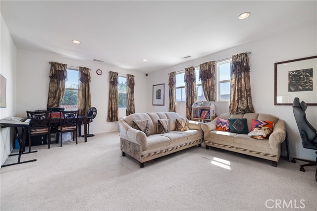 Detail Gallery Image 29 of 54 For 44014 42nd St, Lancaster,  CA 93536 - 5 Beds | 3 Baths