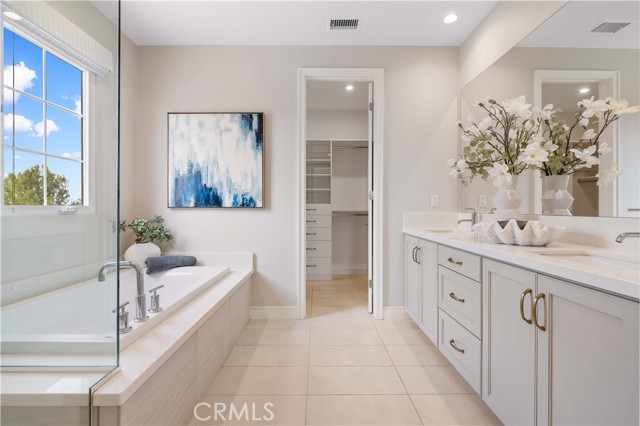 Detail Gallery Image 41 of 53 For 123 Oceano, Irvine,  CA 92602 - 3 Beds | 2/1 Baths