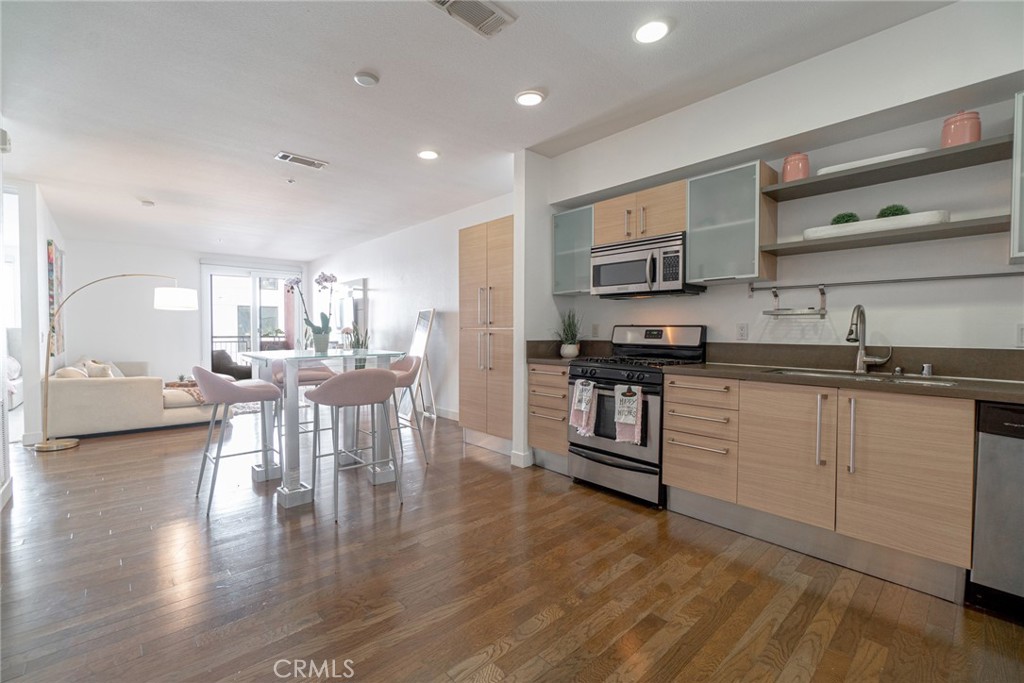 1234 Wilshire Boulevard 228, Los Angeles, CA 90017