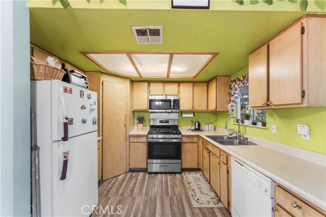 Detail Gallery Image 20 of 29 For 39132 161st St, Palmdale,  CA 93591 - 3 Beds | 2 Baths