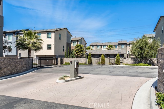 7123 Ryder Lane, Gardena CA: https://media.crmls.org/medias/1b360f41-640e-4891-b3eb-40797f08e53b.jpg