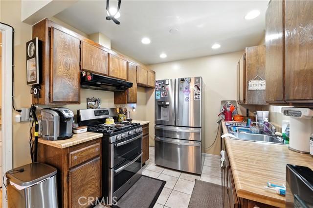 11702 Lakewood Boulevard, Downey CA: https://media.crmls.org/medias/1b363b79-b585-45c2-babc-86e4b6f32fcd.jpg