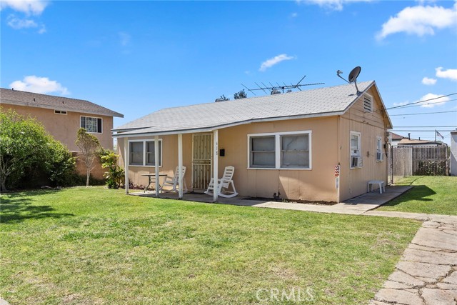 418 W Olive Avenue, La Habra CA: https://media.crmls.org/medias/1b37d80f-2ba6-457f-a959-9c656cdab669.jpg