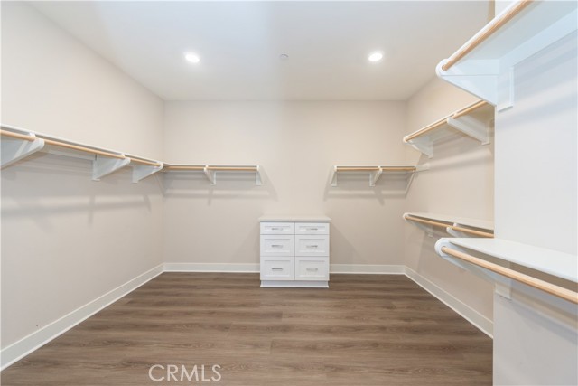 54 Sagan Way, Irvine CA: https://media.crmls.org/medias/1b380469-5d37-4ea0-b41c-7dfa1ad42586.jpg