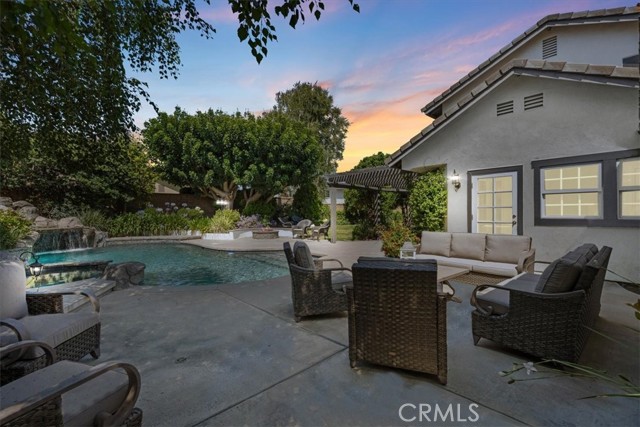 20709 Calle Pera, Yorba Linda CA: https://media.crmls.org/medias/1b383e84-9db6-4082-aaef-ced8c467be0c.jpg