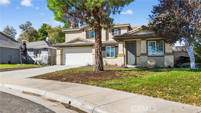 Detail Gallery Image 4 of 39 For 205 Logan, Beaumont,  CA 92223 - 5 Beds | 3 Baths