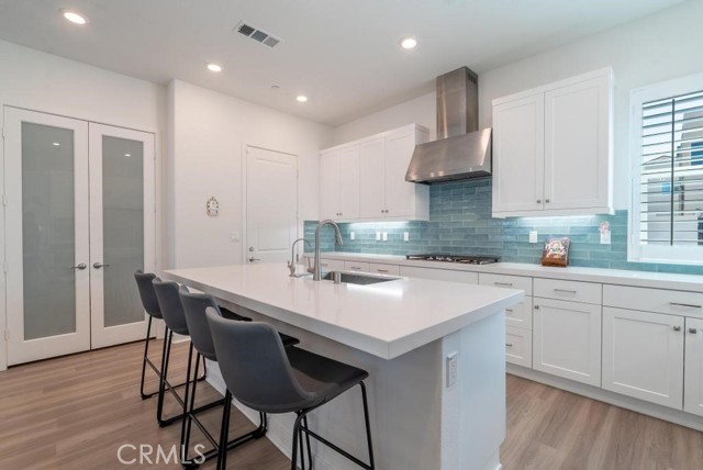 Detail Gallery Image 11 of 52 For 27089 Amber Sky Way, Valencia,  CA 91381 - 3 Beds | 2/1 Baths