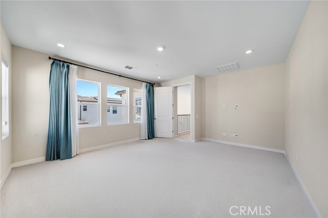 Detail Gallery Image 36 of 42 For 200 Holliston, Lake Forest,  CA 92630 - 4 Beds | 4 Baths