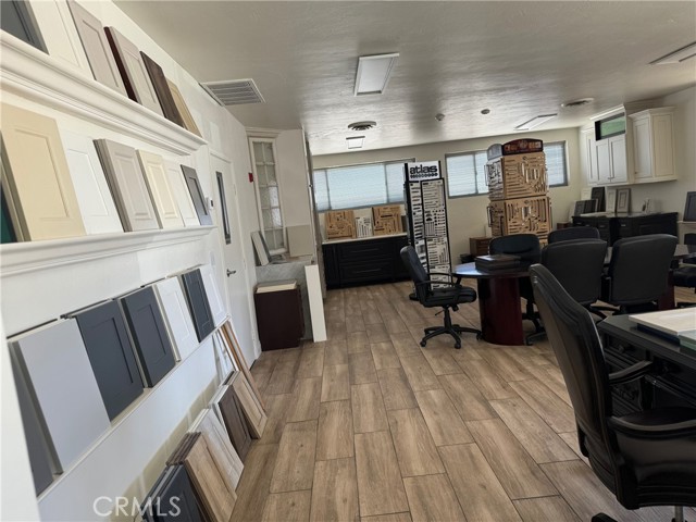 521 Wellwood Avenue, Beaumont, California 92223, ,Commercial Lease,For Rent,521 Wellwood Avenue,CRCV24188544