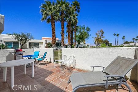 Detail Gallery Image 21 of 33 For 1692 Fairway Cir, Palm Springs,  CA 92264 - 2 Beds | 2 Baths