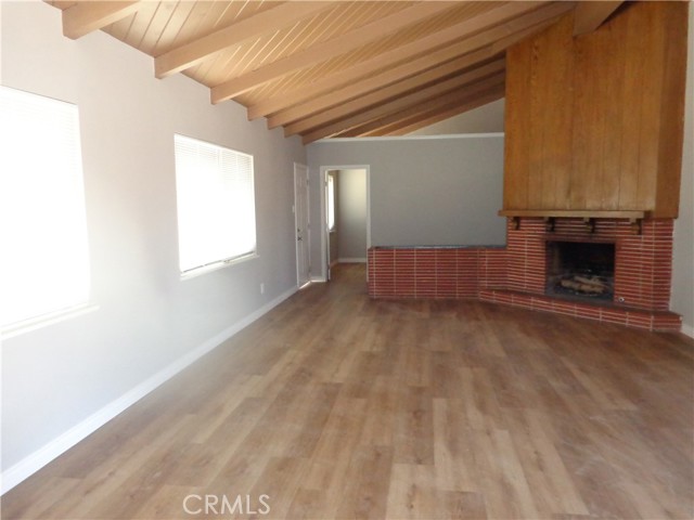 Detail Gallery Image 5 of 22 For 19993 Rimrock, Apple Valley,  CA 92307 - 3 Beds | 2 Baths