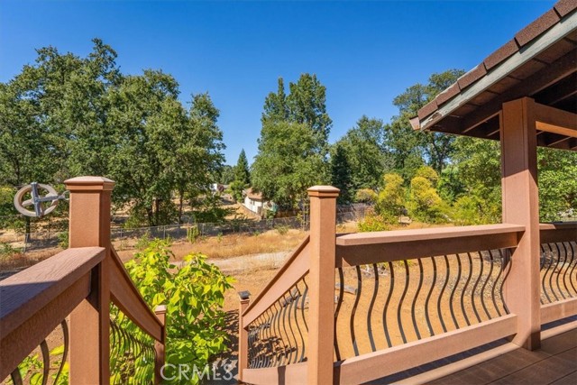 Detail Gallery Image 4 of 42 For 4829 Chico St, Shasta Lake,  CA 96019 - 3 Beds | 1 Baths