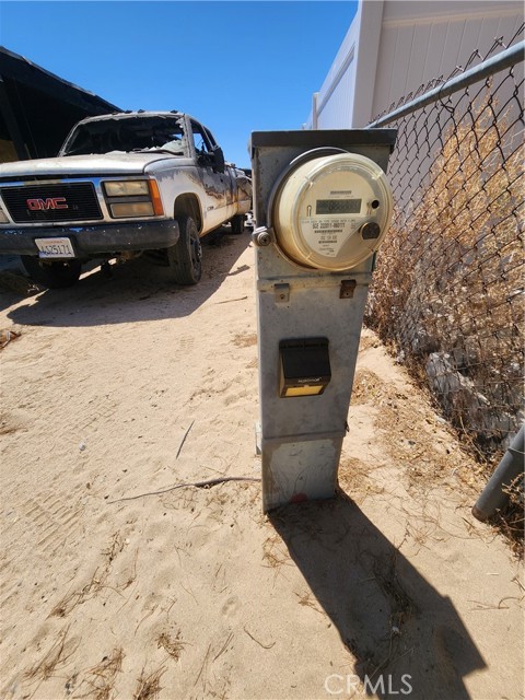 19006 Joshua Street, Adelanto CA: https://media.crmls.org/medias/1b3c7b7c-37d4-4f9d-955d-656ae6c61739.jpg