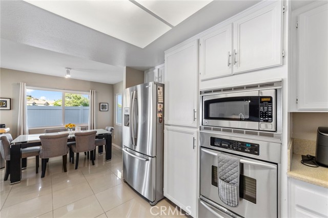 Detail Gallery Image 18 of 69 For 40236 Holden Cir, Temecula,  CA 92591 - 5 Beds | 3 Baths