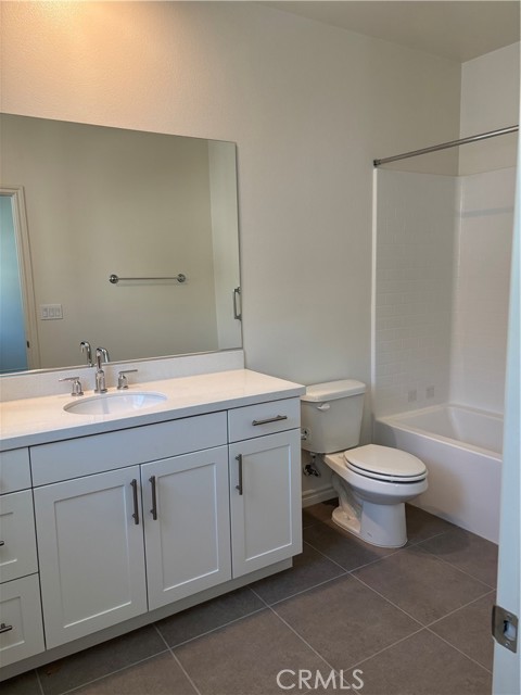 Detail Gallery Image 18 of 21 For 1395 Reliance, Carson,  CA 90746 - 3 Beds | 3/1 Baths