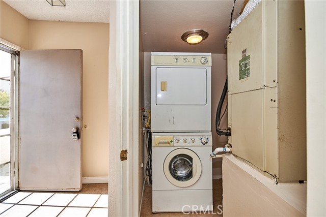 Detail Gallery Image 22 of 51 For 17 Nautical Ln, Helendale,  CA 92342 - 3 Beds | 2/1 Baths