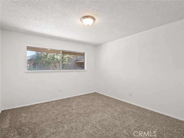 Detail Gallery Image 18 of 22 For 3725 N Fruit Ave #B,  Fresno,  CA 93705 - 2 Beds | 1 Baths