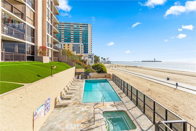 Detail Gallery Image 30 of 32 For 1750 E Ocean Bld #408,  Long Beach,  CA 90802 - 1 Beds | 1 Baths