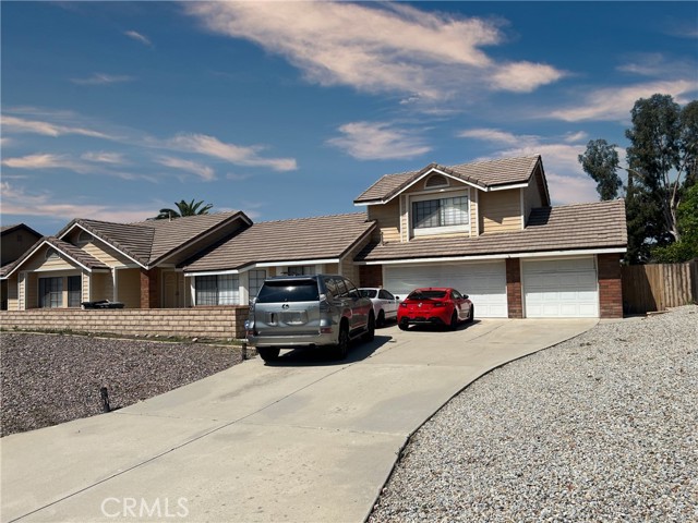 Detail Gallery Image 1 of 29 For 12101 Hinson St, Moreno Valley,  CA 92555 - 4 Beds | 2 Baths