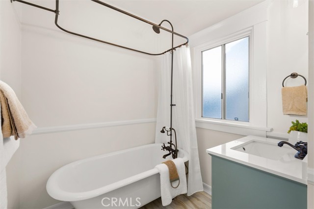 Detail Gallery Image 8 of 30 For 1184 W 3rd St, San Pedro,  CA 90731 - 5 Beds | 2 Baths