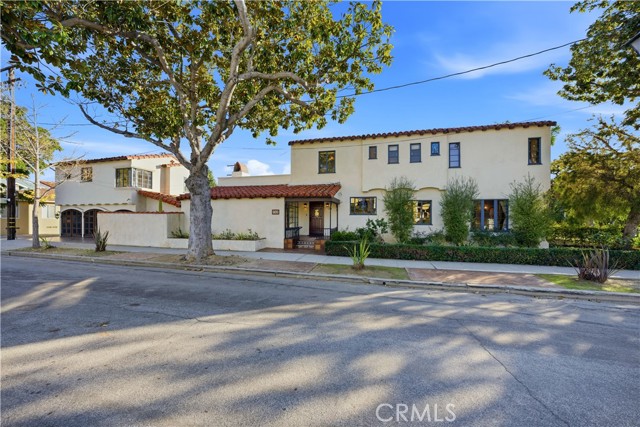 Detail Gallery Image 46 of 59 For 790 Santiago, Long Beach,  CA 90804 - 4 Beds | 4 Baths