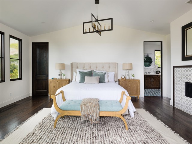 Detail Gallery Image 18 of 28 For 1336 Palos Verdes Dr, Palos Verdes Estates,  CA 90274 - 5 Beds | 4 Baths