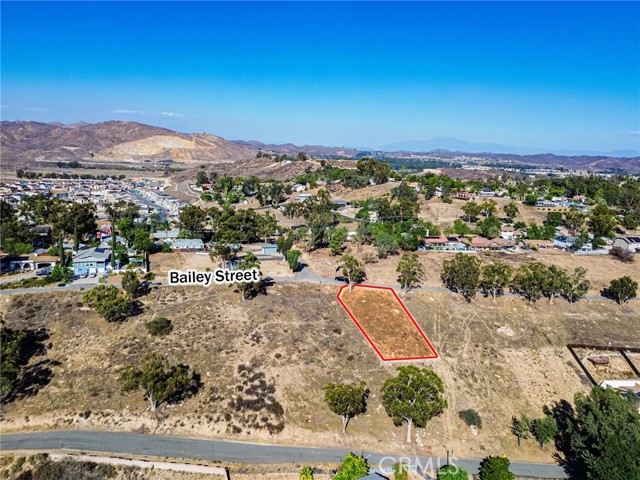 16376 Bailey Street, Lake Elsinore CA: https://media.crmls.org/medias/1b41a540-cad3-4265-b913-3d623c11d088.jpg