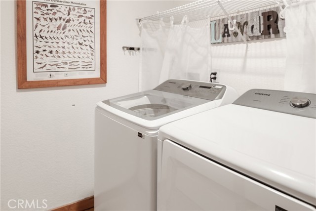 Detail Gallery Image 26 of 49 For 30191 Enchanted Way, Running Springs,  CA 92382 - 3 Beds | 3 Baths