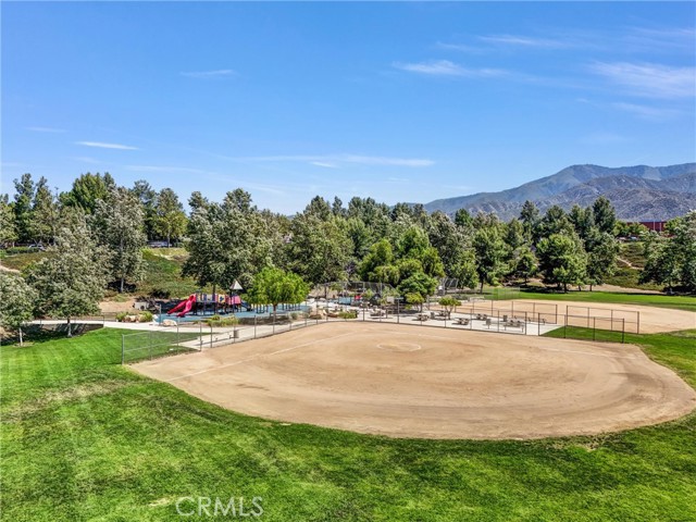 Image 44 of 48 For 24934 Pine Creek Loop