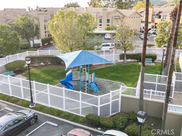 Detail Gallery Image 31 of 32 For 28411 Boulder, Lake Forest,  CA 92679 - 3 Beds | 3 Baths