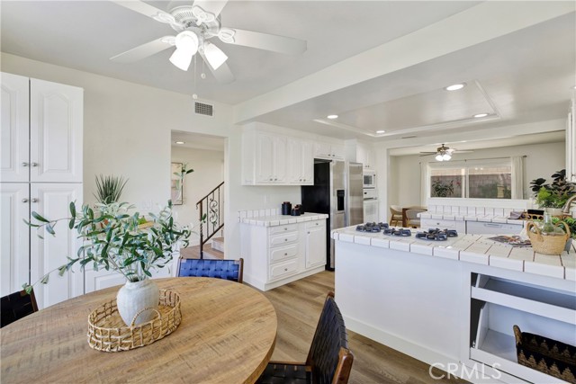 Detail Gallery Image 13 of 63 For 449 S Wellington, Orange,  CA 92869 - 5 Beds | 2/1 Baths