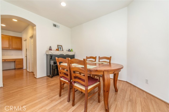 Detail Gallery Image 14 of 52 For 3 Ardmore, Irvine,  CA 92602 - 3 Beds | 2/1 Baths