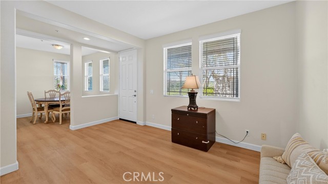 Detail Gallery Image 8 of 61 For 35 Garrison Loop, Ladera Ranch,  CA 92694 - 3 Beds | 2/1 Baths