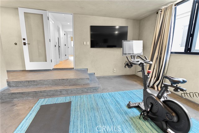 505 Poppy Avenue, Corona del Mar CA: https://media.crmls.org/medias/1b4475b4-47a0-4282-9875-3dcbd1487009.jpg