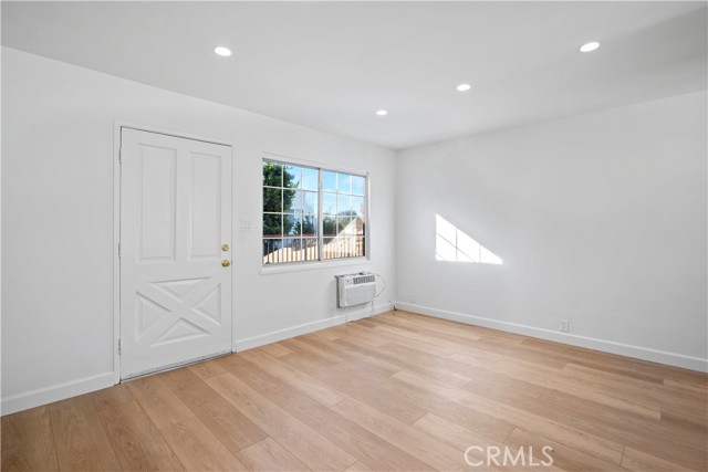 Detail Gallery Image 31 of 38 For 4918 Cahuenga, North Hollywood,  CA 91601 - – Beds | – Baths