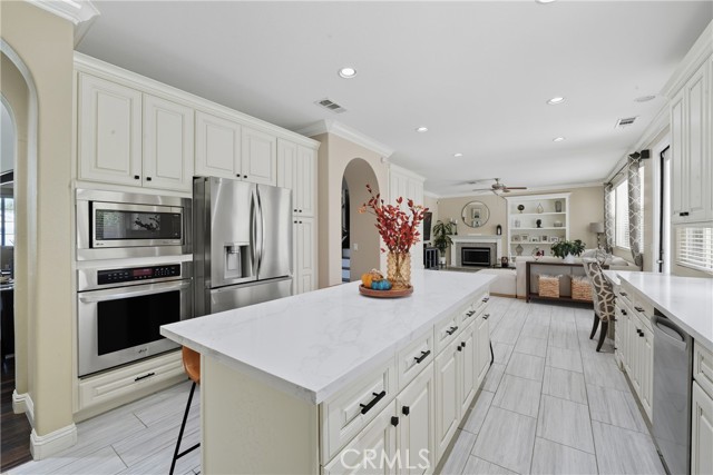 Image 8 of 37 For 27687 Fairmont