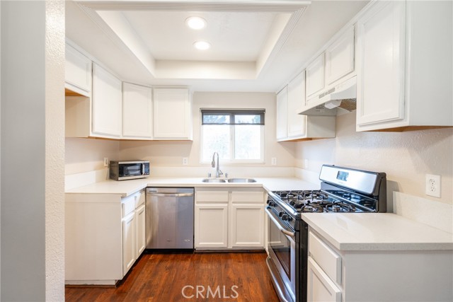 1266 Ramona Drive, Newbury Park CA: https://media.crmls.org/medias/1b458078-312c-46f2-b6e0-3e7e0a0e647e.jpg