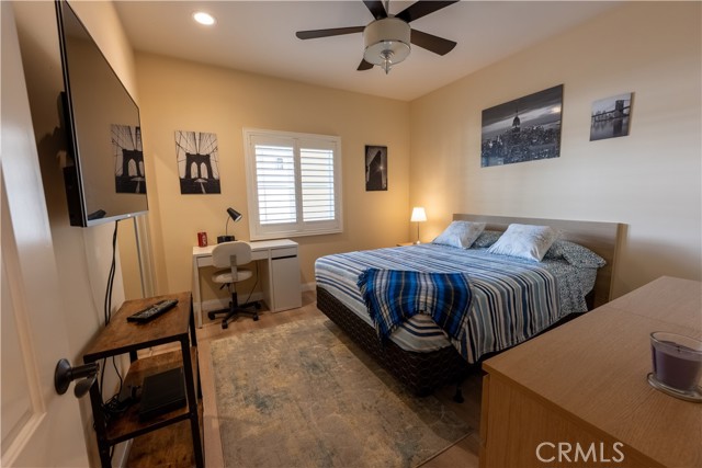 Detail Gallery Image 14 of 17 For 5500 Torrance Blvd #A211,  Torrance,  CA 90503 - 3 Beds | 2 Baths