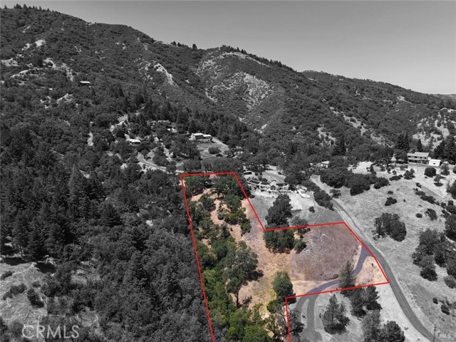 1321 Oak Knoll Road, Ukiah CA: https://media.crmls.org/medias/1b48f563-25d2-4ae8-b095-aca7b7db0b56.jpg