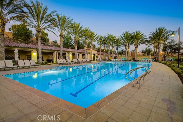 1b496e73 Df96 4aeb 8335 2d3cca4cef00